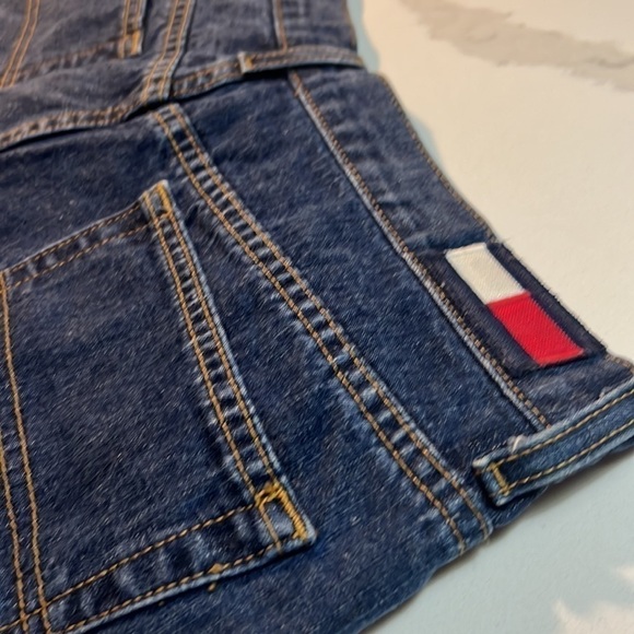 Tommy Hilfiger Vintage 1999  Kelly Denim Short. Authentic Wash. size 11 - Picture 3 of 10